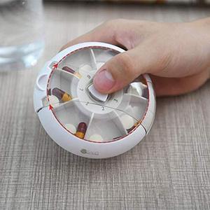 Flower Shape 7 Day <b>Large</b> <b>Plastic</b> <b>Box</b> With Clear Compartments Portable 7-Day Travel Pill Organizer - Product Image 4