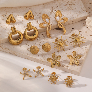 2025 Estilo Trendy Aço Inoxidável Listrado Coração Arco Brincos Geométricos Girassol Trending Moda <span class=keywords><strong>Stud</strong></span> Earrings Atacado - Product Image 2