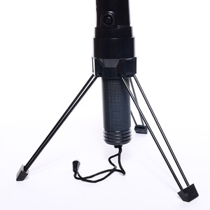 Dùi Cui Cảnh Báo Nhấp Nháy 54Cm Gậy Huỳnh Quang Chỉ Huy Hỏa Hoạn Đèn Led Gậy Giao Thông - Product Image 4