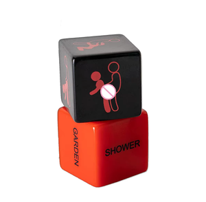 Yun 2cm rouge et noir combinaison anglais Couple <span class=keywords><strong>Action</strong></span> dés amusant en plastique et acrylique carré jeu fournitures avec Logo personnalisé - Product Image 1
