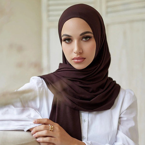 Color personalizado tamaño sólido transpirable respetuoso con el medio ambiente Jersey Hijab bufanda para Mujeres Musulmanas - Product Image 2