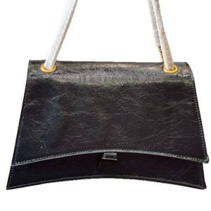 高端原创时尚奢华2025热卖新款女式手拿包时尚沙漏包羊皮 - Product Image 5