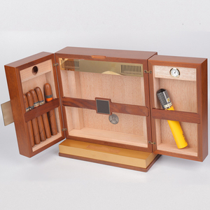 American Style High-End Cedar Wood Handmade Cigar <b>Box</b> Luxury Desktop Humidor Lacquer Technique Custom Logo Display Case Travel - Product Image 3