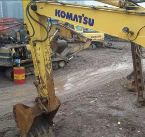 Pelle hydraulique d'occasion KOMATSU PC30MR Mini pelleteuse sur chenilles PC35MR en excellent état - Product Image 6