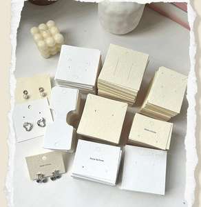 Kartu Display perhiasan Multi gaya kertas tekstur vanili dengan Foil emas untuk anting-anting kemasan mewah mutiara - Product Image 2