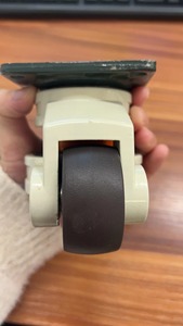 Mw <span class=keywords><strong>Caster</strong></span> Fabriek Prijs 40f 60f 80f 100f 120f Zware Industriële Intrekbare Verstelbare Hoogte Nivellering Wielen - Product Image 5