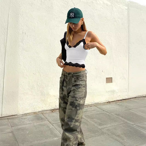 Bestseller Damen Sexy Y2K Spitzen-Ripp-Cami-Top mit Spaghettiträgern, Slim Fit Streetwear, OEM ODM mit individuellem Logo - Product Image 4