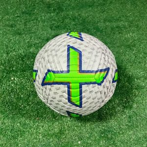 Vente directe du fabricant de ballons de football de haute qualité pour l'entraînement sportif en plein air, compétition, PVC résistant à l'usure, haute élasticité - Product Image 5