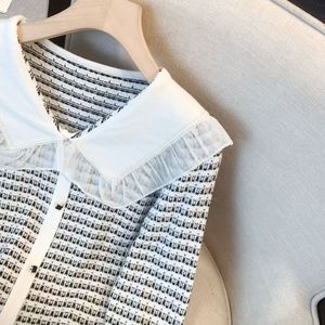 Cárdigan de alta calidad al por mayor para mujer, abrigo de Cachemira de lujo con solapa y patrón de cuadros, cárdigan de moda de un solo pecho - Product Image 3