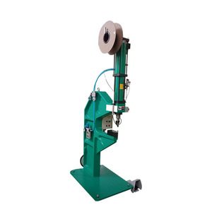 Patín de hielo neumático, máquina de remachado automático de chapa metálica - Product Image 1