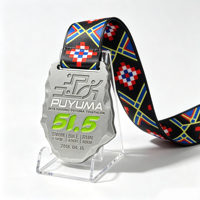 Médaille de finisseur de triathlon en alliage de zinc mat, forme de roche irrégulière, gravée sur mesure, imprimée UV, avec cordon, récompense sportive