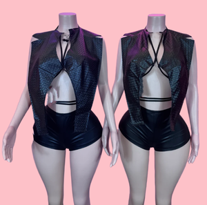 Viviblook Z1124ST Nouveaux ensembles deux pièces pour femmes Sexy Hot Girl Halter sans manches Col halter Dos nu Ensemble short moulant - Product Image 1