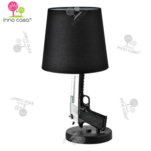 Bán chạy nhất điện màu đen đầu giường nhựa cơ sở Sa Mạc Đại Bàng súng lục Đèn bàn - Product Image 2