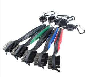Nettoyant pour club de golf avec <span class=keywords><strong>mousqueton</strong></span> en aluminium rétractable qui se fixe facilement au sac de golf Brosses de nettoyage pratiques - Product Image 2
