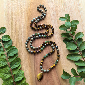 Collar de Meditación con 108 Cuentas Anudadas a Mano, Jaspe Hoja de Plata, Jade Verde Canadiense, Colgante de Ojo de Tigre, Joyería de Yoga Curativa - Product Image 1