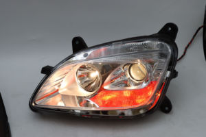 ไฟหน้ารถบรรทุก Peterbilt รุ่นใหม่ ปี <span class=keywords><strong>2022</strong></span>+ 579 แบบอเมริกัน เลนส์ฮาโลเจน พร้อมหลอดไฟ D1R รูปทรง 12V 25W LV-2650 สำหรับดัดแปลง/อัพเกรด - Product Image 3