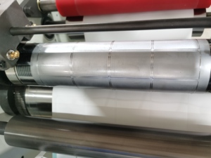 TXYM-320 tự động quay cuộn rạch chết máy cắt cho Mã Vạch dính trống IML Nhãn dán nhãn - Product Image 6