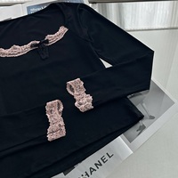 Ensemble deux pièces pour femmes, haut noir élégant brodé de dentelle + jupe midi rose poudré taille haute, pour les fêtes et les mariages