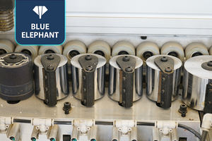 Machine de chantournage CNC automatique pour bois, PVC, MDF avec fonctions de collage, de raclage et de nettoyage - Product Image 2