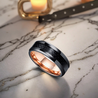 Bague en tungstène avec incrustation de fibre de carbone noire classique et élégante, plaquée or rose à l'intérieur, pour mariage, anniversaire, fête