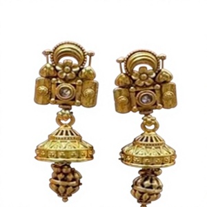 Conjunto de collar chapado en oro de calidad premium clásico con pendientes para boda y colección de ropa funcional para mujer - Product Image 2