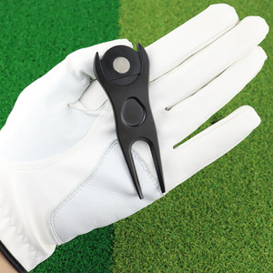 Herramienta para Césped de Golf, Marcador de Pelota Magnético Plateado Verde, Horquilla Duradera de Aleación de Zinc para Reparación de Campos de Golf - Product Image 3