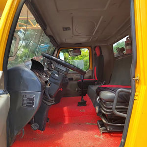 מנוף משאית XC-MG משומש משנת 2017, במצב טוב, <span class=keywords><strong>70</strong></span> טון, מנוף הידראולי QY70K משומש למשאית, באיחוד האמירויות הערביות - Product Image 6