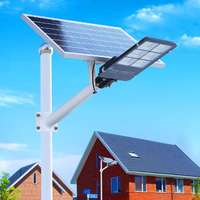 Lampadaire solaire à LED alimenté par batterie, en aluminium, IP65, 200W-1000W, avec une forte luminosité pour une utilisation en extérieur