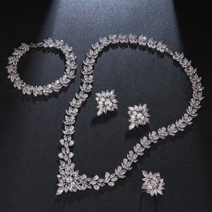 Conjunto de Collar, Pendientes, Pulsera y Anillo de Latón con Circonita OUGEPHELI para Mujer, Novia, Boda, Cena, Fiesta - Product Image 2