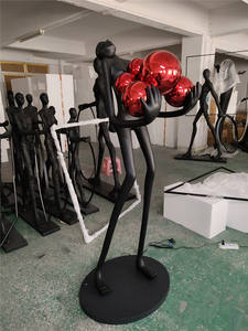 Lampada da Terra LED E27 con Scultura in Resina per Angolo Soggiorno, Design Nordico, Moderno e Minimalista, Decorazione Artistica - Product Image 3