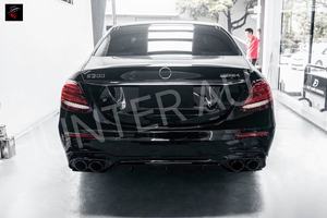 Pièces automobiles au <span class=keywords><strong>prix</strong></span> d'usine pour Mercedes-Benz Classe E W213 <span class=keywords><strong>E53</strong></span> Mise à niveau vers E63 <span class=keywords><strong>AMG</strong></span> Diffuseur arrière avec embouts d'échappement - Product Image 3