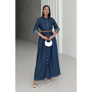 เดรสเชิ้ตยีนส์ทรงยาวดีไซน์หรูหรา พร้อมปกเสื้อพับลงและดีไซน์ผ่าข้างสำหรับผู้หญิง - Product Image 2