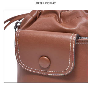 Sacs seau en cuir véritable avec cordon de serrage pour femmes, sacs à bandoulière et sacs travers en cuir de vachette, style simple et tendance, vente en gros - Product Image 5