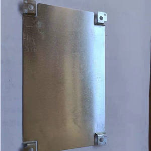 Profil de dissipation thermique en aluminium Melt Eruption avec couvercle de protection et connecteur de montage - Product Image 3