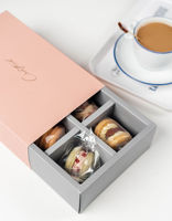 Boîte cadeau premium écologique personnalisée à plusieurs compartiments avec revêtement UV brillant et sérigraphie pour emballage alimentaire, gâteaux, macarons, snacks
