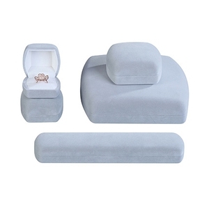 Boîte à bijoux personnalisée en gros, boîte cadeau en flanelle de haute qualité, emballage pour bijoux, boîte d'expédition pour bijoux - Product Image 1