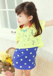 Vêtements pour enfants en gros, dernière collection d'été, robe courte décontractée sans manches avec imprimé étoiles pour filles, en provenance de Chine - Product Image 2