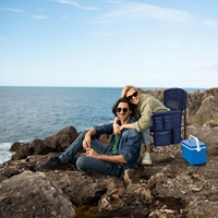 Chaise de plage pliante extérieure OEM Portable pêche mer plage salon métal pliant Camping chaise de maquillage avec thé Teable