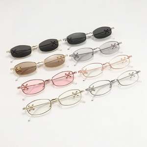 Gafas de Sol de Moda 2025, Lujosas, con Protección Anti Luz Azul, Montura Pequeña, UV400, Patillas de Aleación con Diamantes, Ovaladas, para Hombre y Mujer - Product Image 3