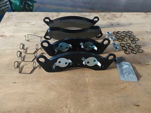 Kit de plaquettes de frein de remorque (A71-180-00) ou (K71-180-00) pour essieu Dexter 10-12K comprend 4 plaquettes et matériel - Product Image 3