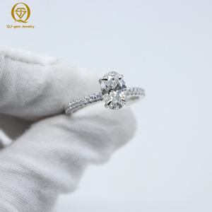 Bague en or 18 carats avec diamant de laboratoire certifié IGI, taille ovale brillant, entièrement sertie de diamants, design très prisé, cadeau pour femme et fille, mariage - Product Image 1