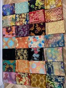 様々なスタイルと色のソマリアのデザイナーによるフランサンウィジャカード、快適で最高品質のブロケードシルク生地 - Product Image 2