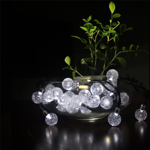 <span class=keywords><strong>Guirlande</strong></span> <span class=keywords><strong>solaire</strong></span> à 30 LED étanche pour extérieur, lanterne boule de cristal IP65, avec lumières féériques, décoration de jardin de Noël - Product Image 4