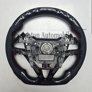 พวงมาลัยรถยนต์ Honda Civic รุ่นที่ 8 ลายคาร์บอนไฟเบอร์ หนังเจาะรู  ขายดี คุณภาพดี - Product Image 4