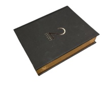 Caja de cartón de laminación mate para teléfono móvil, caja de embalaje de color negro con forma de libro magnética Universal personalizada, con logotipo