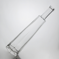 Indah ramping botol kaca heksagonal 750ml botol kaca bening vodka wiski gin botol kaca minuman keras dengan tutup gabus