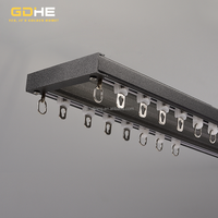 Nouvelles innovations Rail de rideau double rail de rideau monté au plafond avec accessoires pour fenêtre à usage domestique