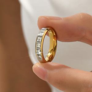 Bague carrée en acier inoxydable plaqué diamant pour femme, nouvelle collection, vente en gros, idéale pour les mariages et les fêtes romantiques - Product Image 5