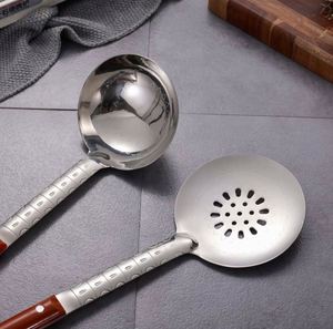 Utensilios de cocina de gran venta: Cucharones de metal, juegos de cucharones de sopa de acero inoxidable, cucharón pequeño con mango de madera, espumadera para pilaf, espátula - Product Image 4