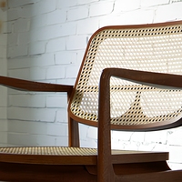 Fauteuil au design moderne et élégant, structure en bois durable de haute qualité, vente chaude pour la maison, l'extérieur, l'hôtel, les loisirs